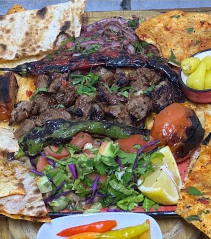 Öz Hataylılar Lahmacun Pide Ve Künefe